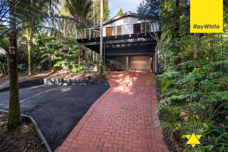 700 West Coast Road Oratia_19