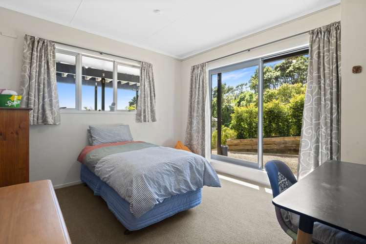 99 Kawakawa Bay Coast Road Kawakawa Bay_10