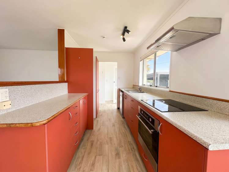 230 Range Road Papamoa_8