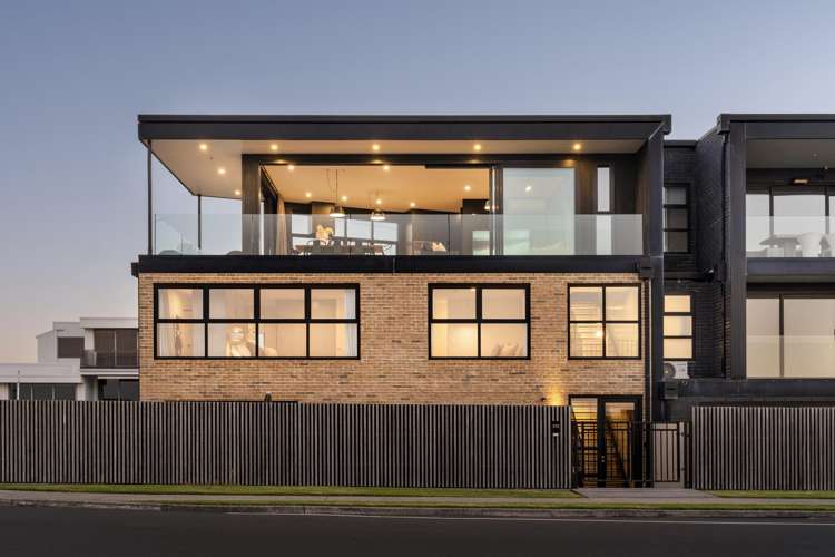 212 Marine Parade_1