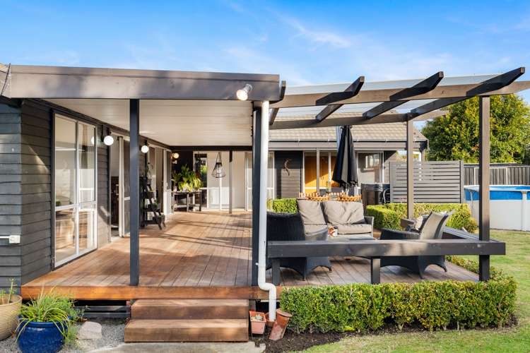 11 Holyrood Street Taradale_16