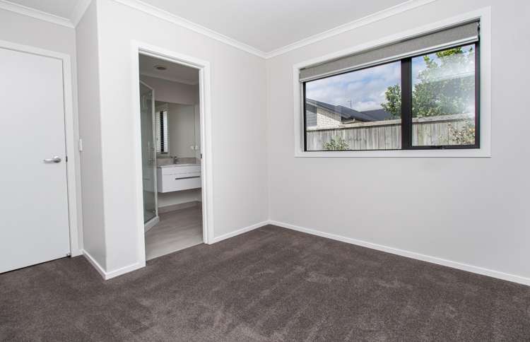 1/11 Dover Road 1148_9