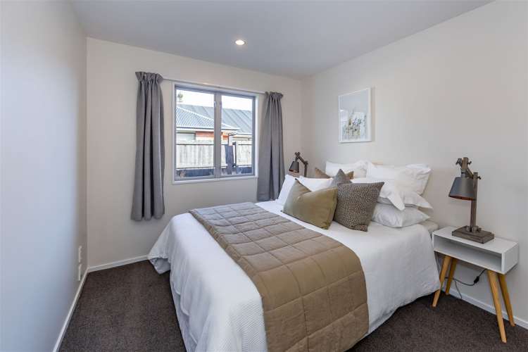 15 Riverwood Boulevard Redwood_22