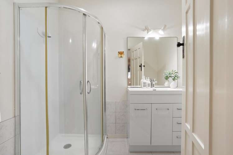 2/49 Margot Street Epsom_8