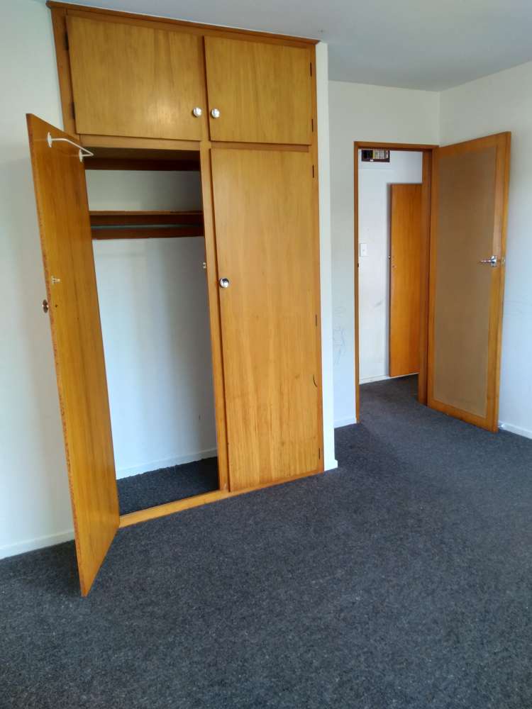 2/518 Cashel Street Linwood_5