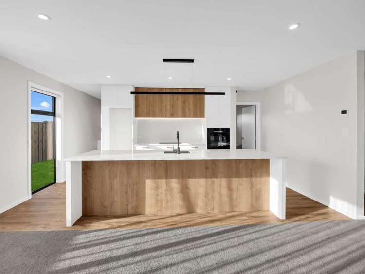 6 Vercoe Street Elgin_8