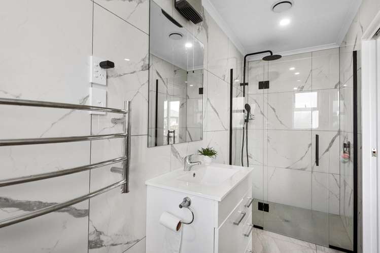 25 Arabella Crescent Yaldhurst_10