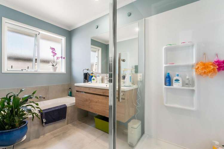 32 Trans Tasman Way Pyes Pa_13