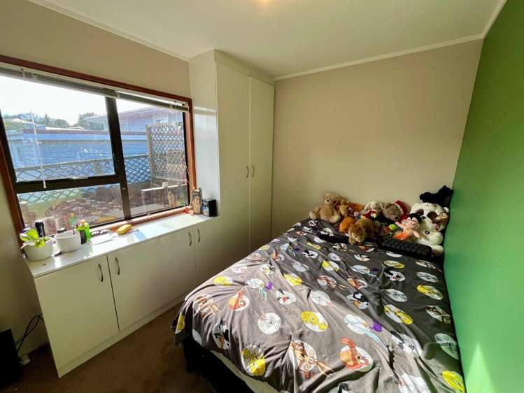 2/11 Firle Place Green Bay_14