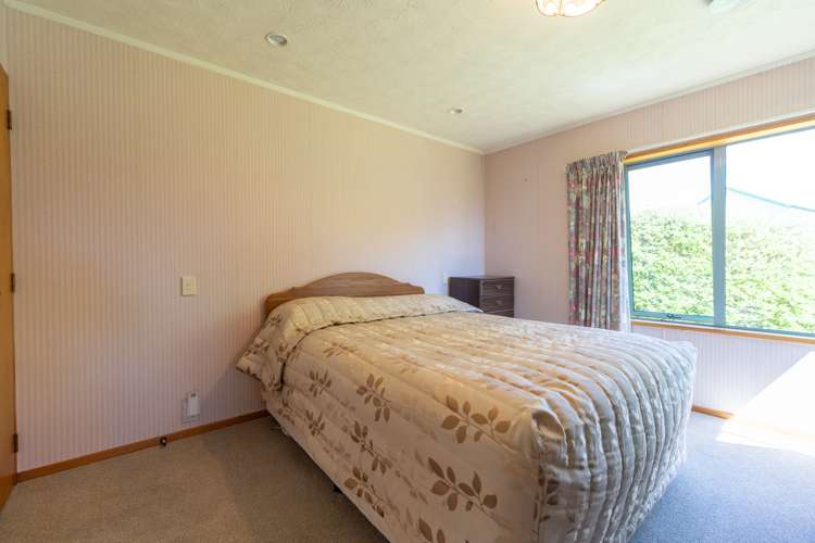 79 Sandy Brown Road Te Anau_19