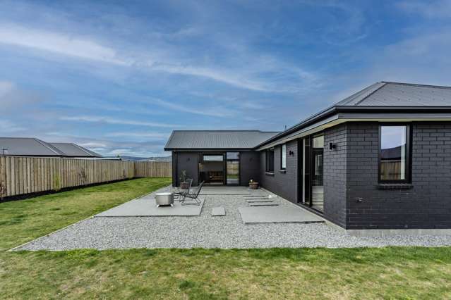 Vendors have purchased – must sell before Xmas