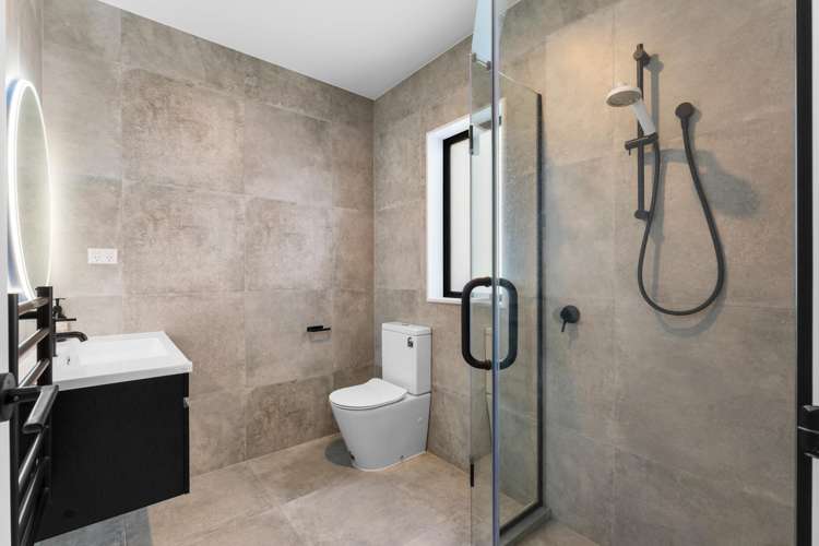 8 Kuinga Street Milldale_8