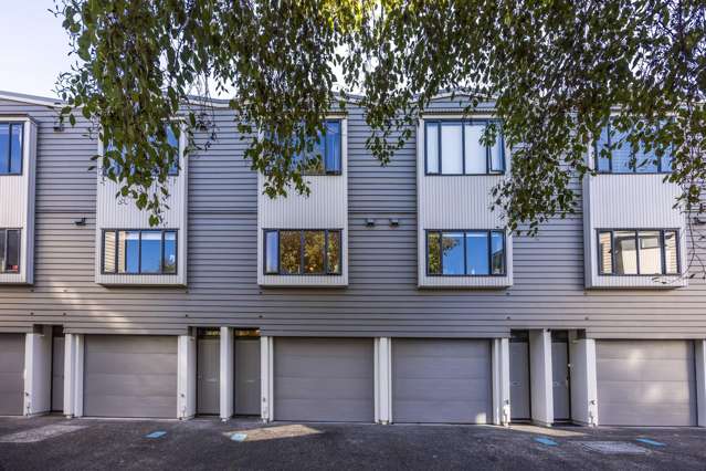 28 Dovedale Place Parnell_1