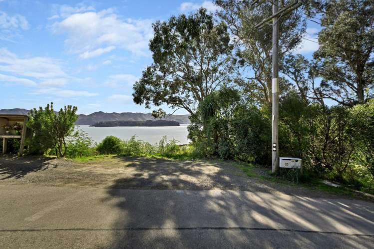 33 Andersons Road Charteris Bay_11