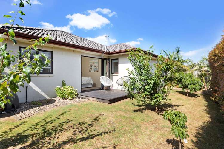 25 Turnberry Drive Wattle Downs_11