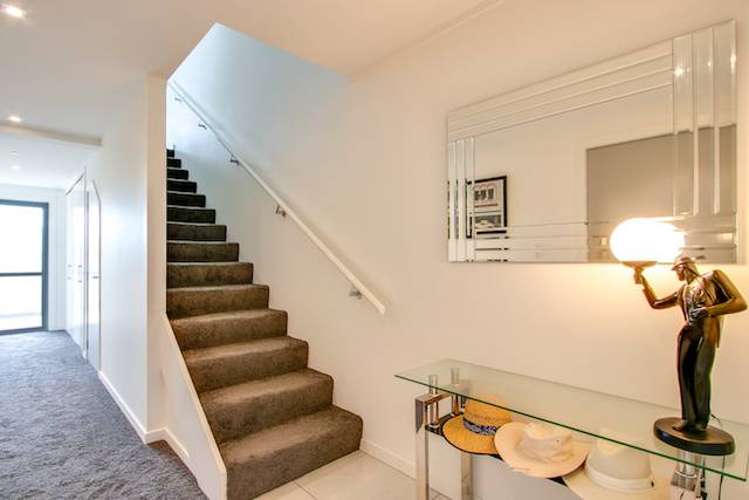 617 Marine Parade Napier South_16