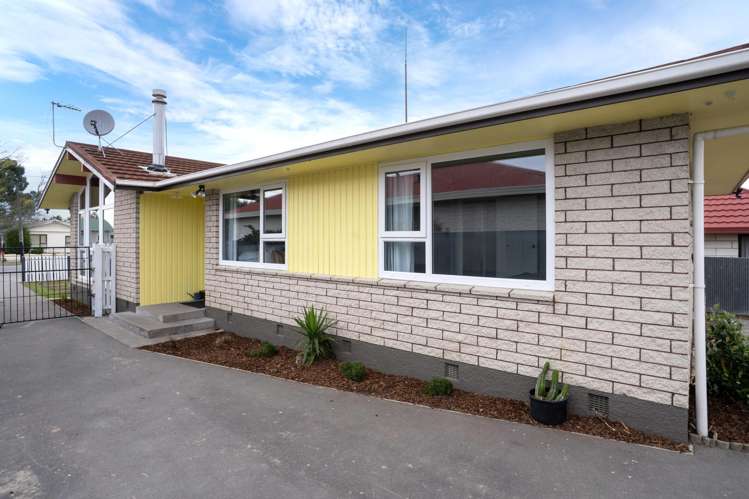 439 Pages Road Aranui_10