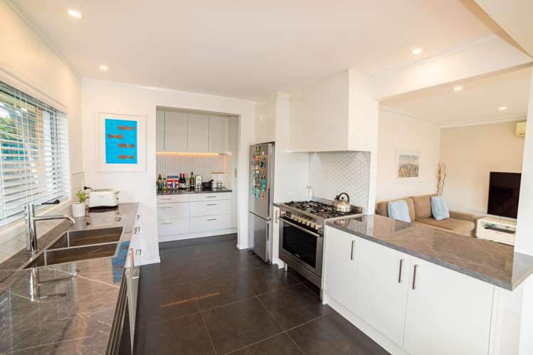 7 Jennifer Place Chartwell_5