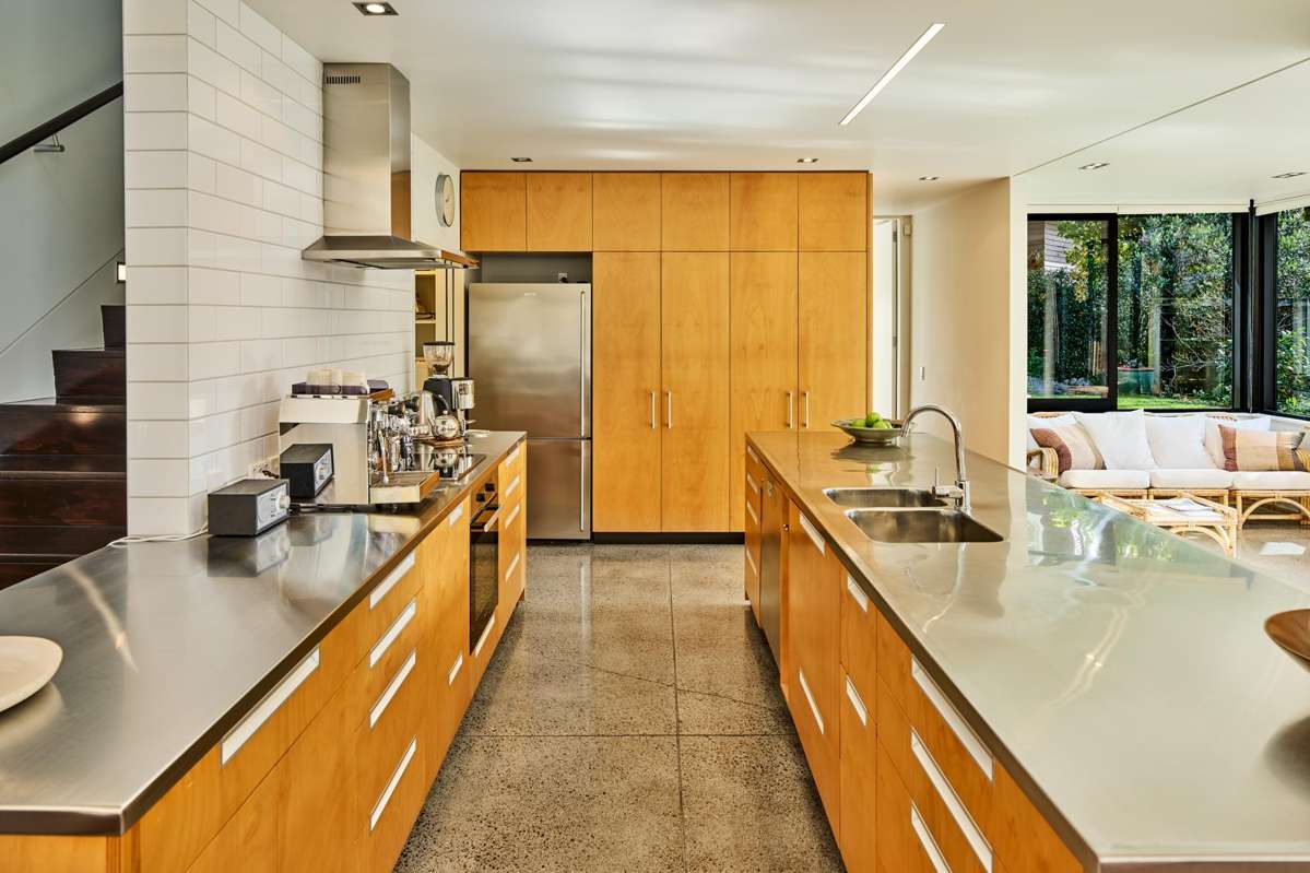 8 Tawa Street_4