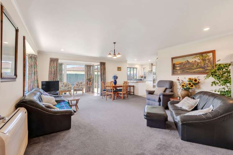 2 Dayman Way The Wood_2