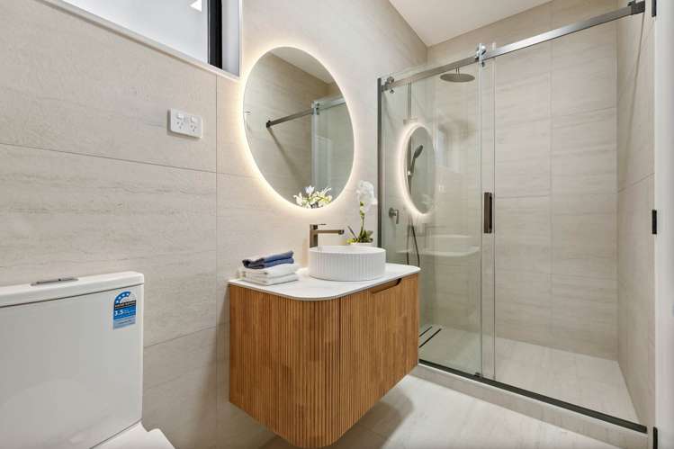 90 Huanui Drive Orewa_16
