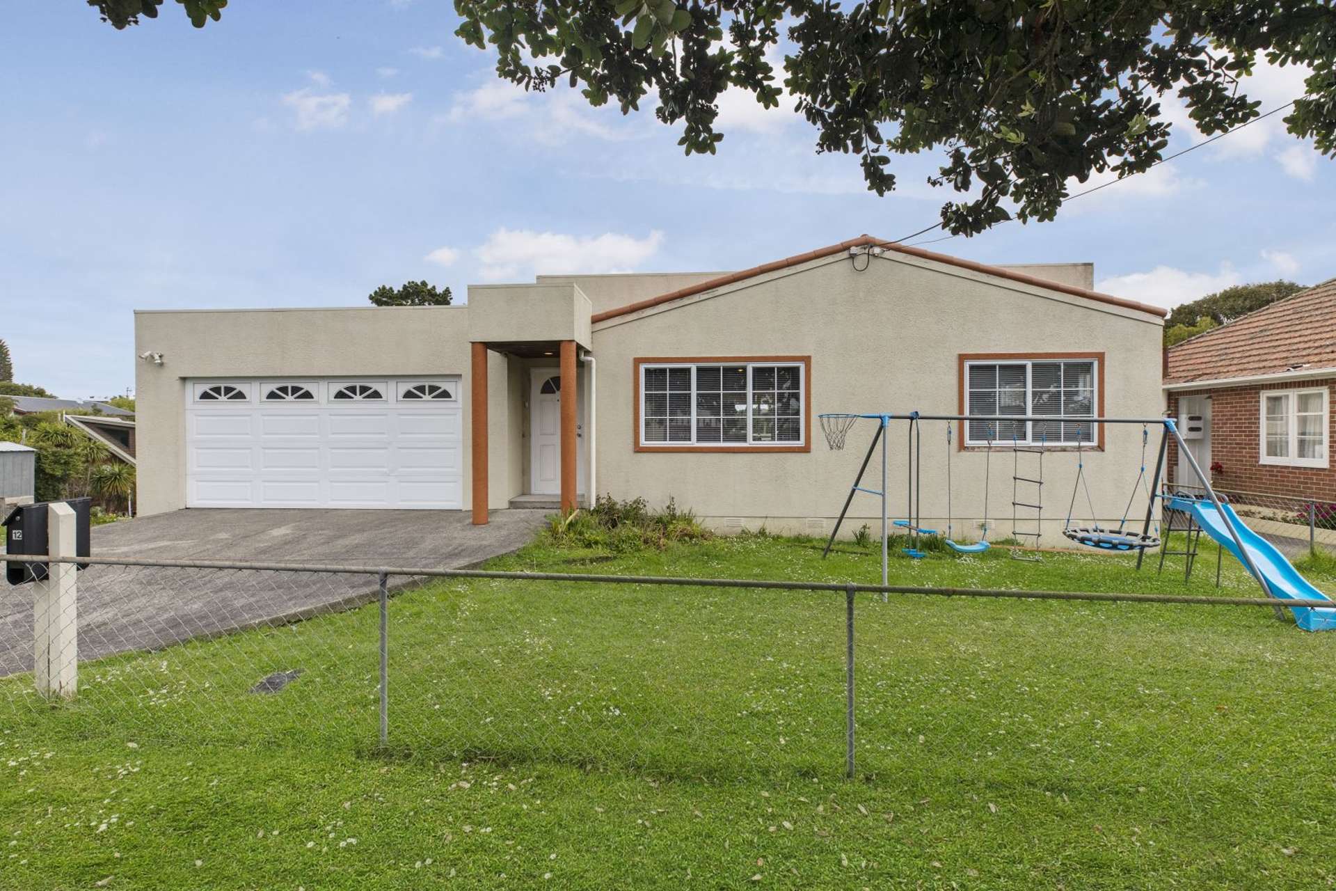 12 Reid Road New Lynn_0