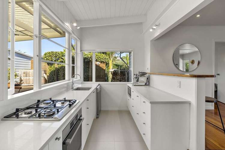 26 Manuka Road Oneroa_7