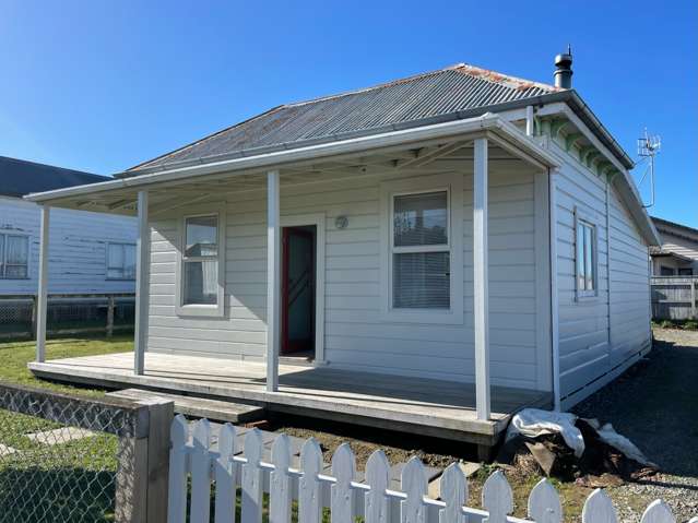 19 London Street Dannevirke_1