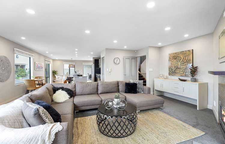 5 Bunker Way Strathmore Park_8