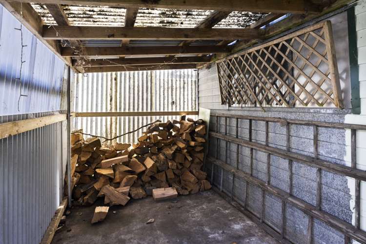 5 Egmont Street Hawera_24