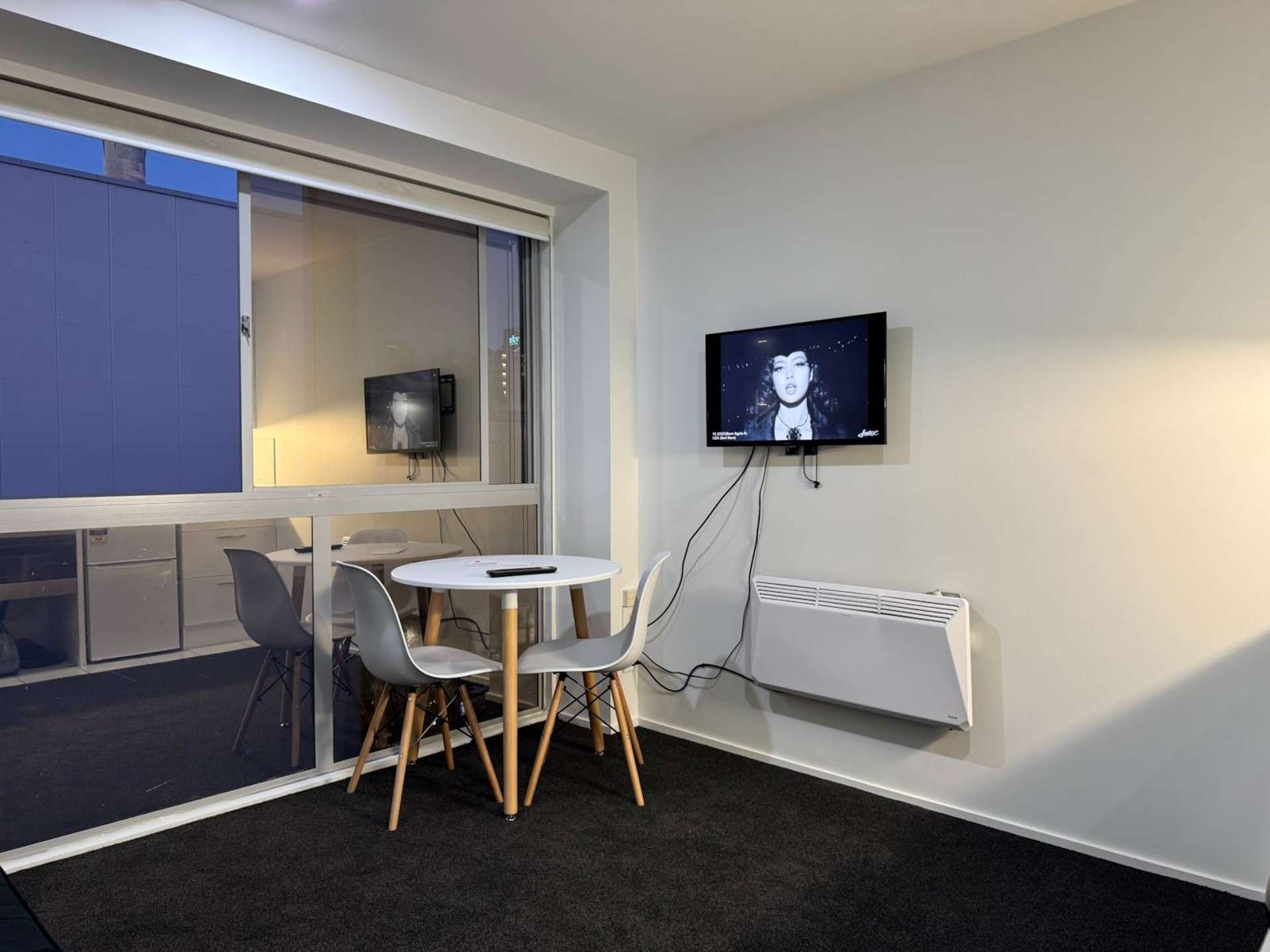 9J/147 Hobson Street City Centre_0