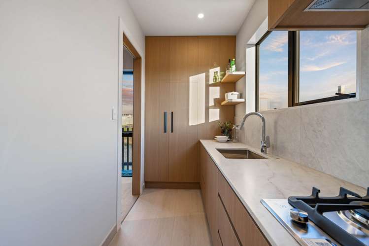 33 Streamview Way Long Bay_13