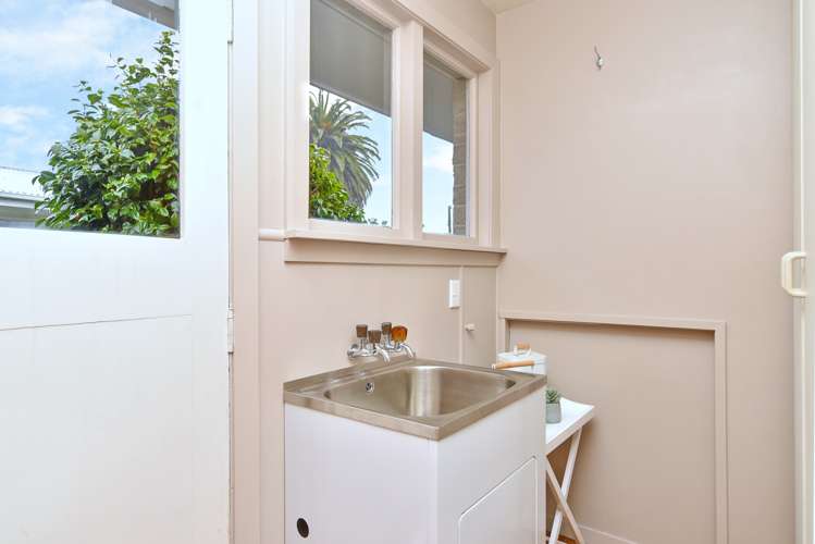 16 Colesbury Street Bishopdale_16