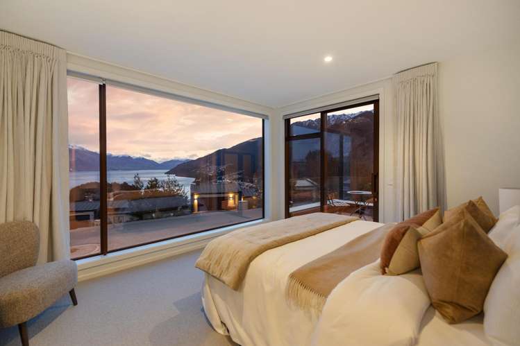11 Belfast Terrace Queenstown_37