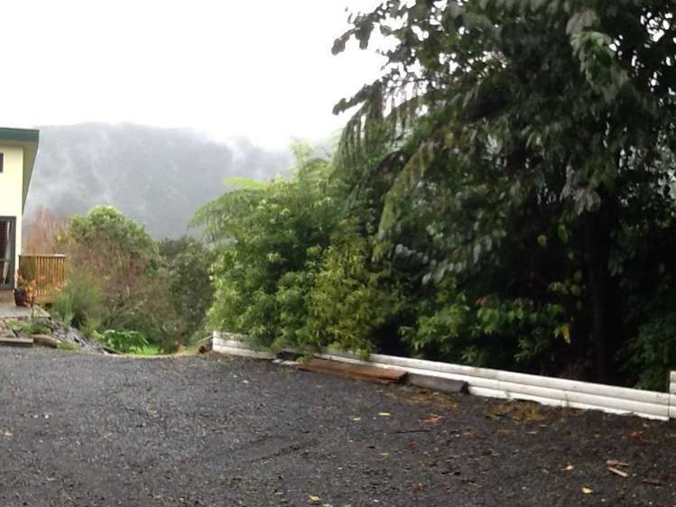 10 Mangotahi Road Thames_14