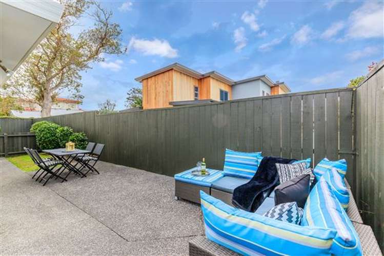 1/112 Riddell Road Glendowie_7