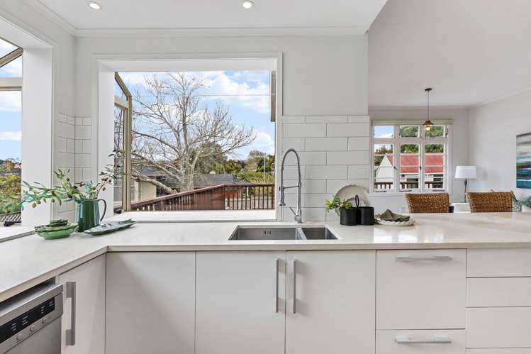60 Challenger Street St Heliers_8