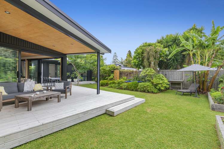 59 The Circle Manly_12