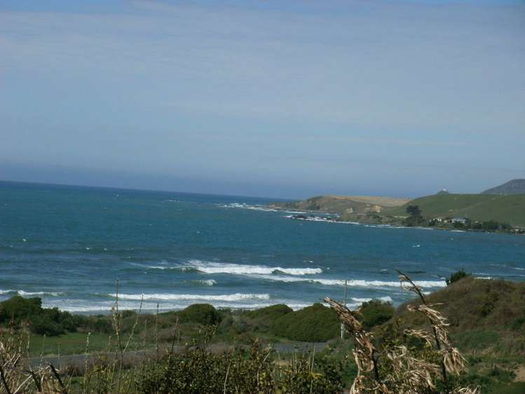 16 Koromiko Street Kaka Point_3