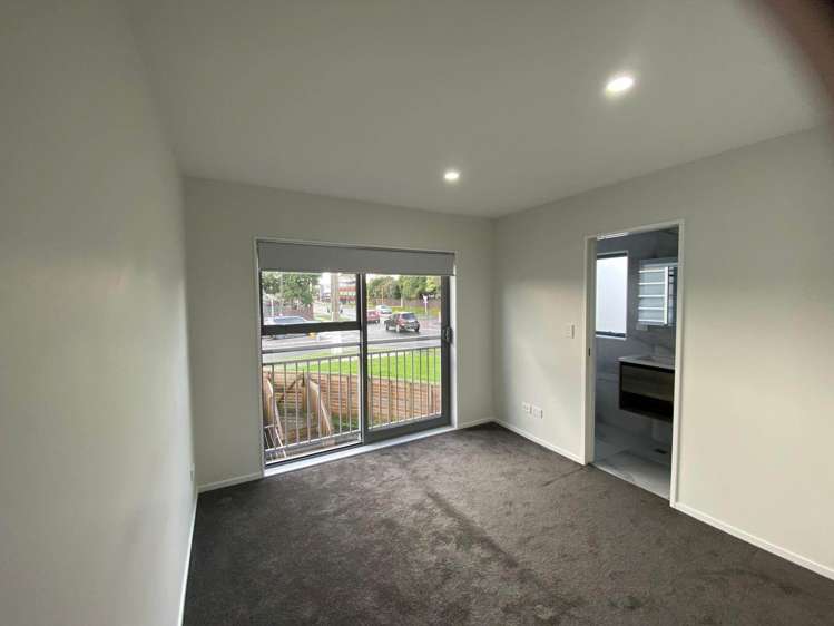 99a Mahia Road Wattle Downs_7