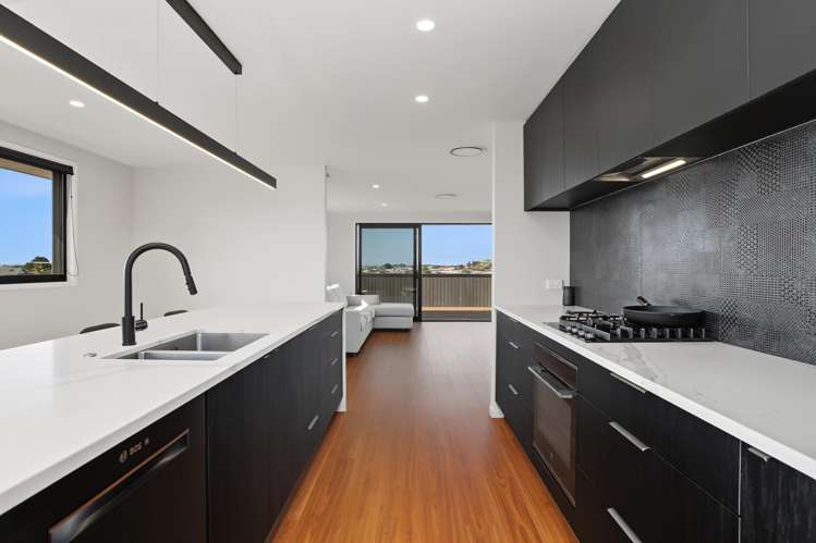 3 Tirinui Crest Road Otumoetai_24