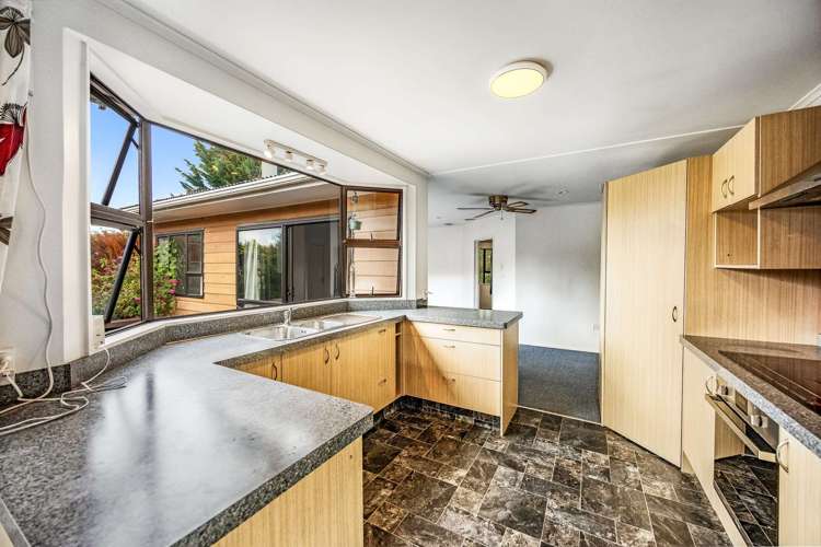 112 Parkers Road Carterton_4