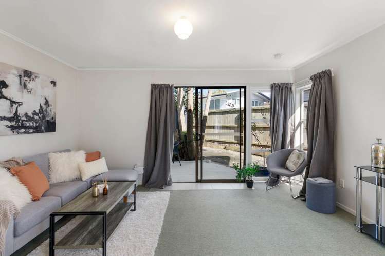 5A Woodvale Road Glen Eden_9