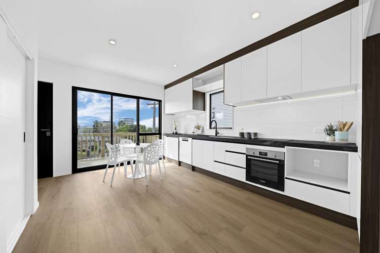4/14 Keate Place Mount Wellington Central_13