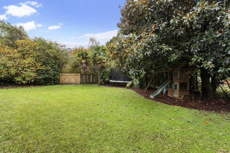 646 West Coast Road Oratia_18