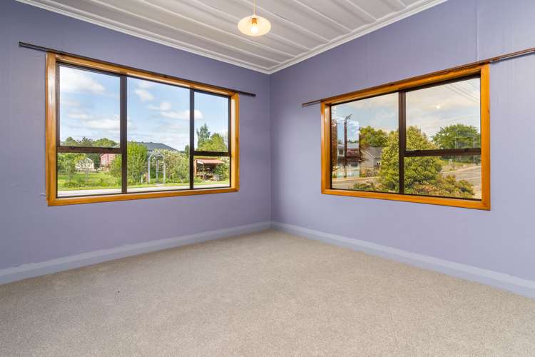 1 Clark Street Owaka_9