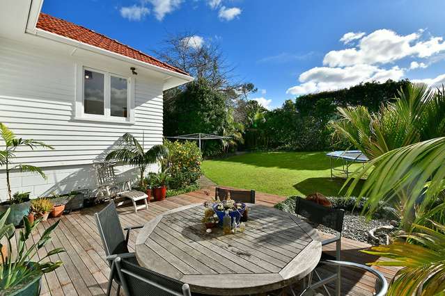 88 Rosario Crescent Red Beach_4