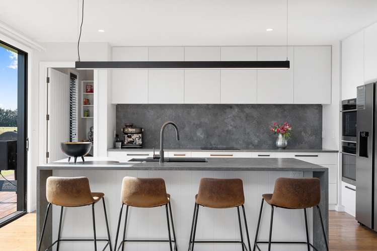 64 Summers Road Darfield_4