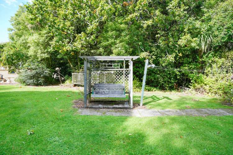 30 Ruru Avenue Otatara_18