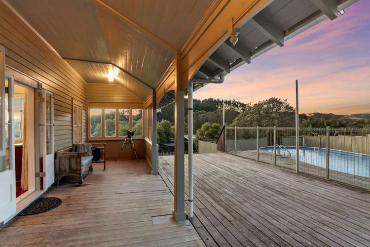 913 Peak Road Helensville_28